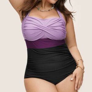 Contrast twist-front Purple & Black Colorblock One Piece Swimsuit